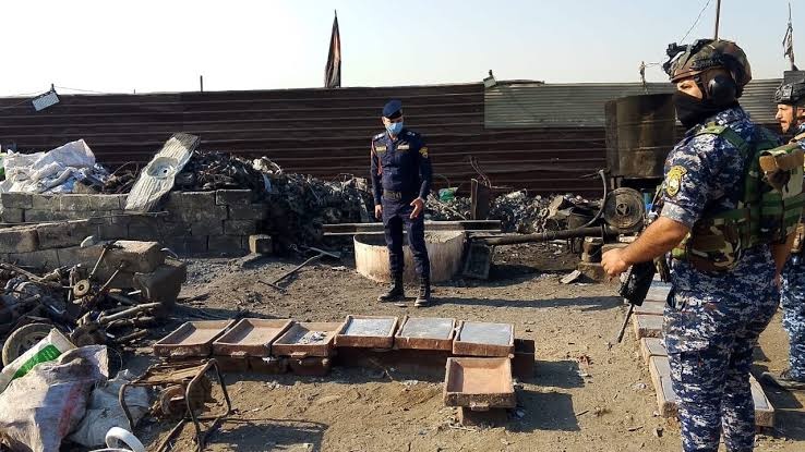 Four Illegal Metal Smelting Sites Shut Down in Baghdad