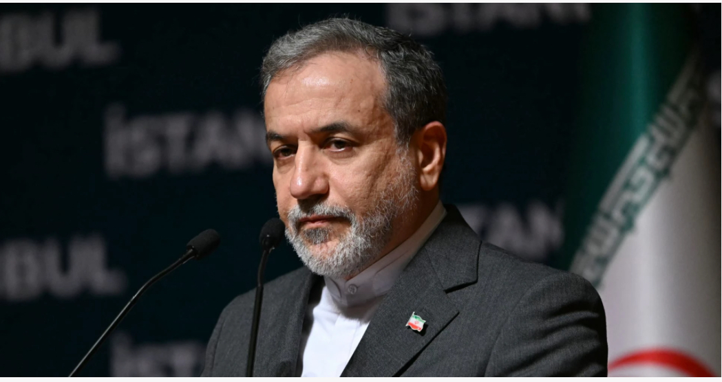 Araghchi: Oman Meeting to Discuss New Maritime Route in Strait of Hormuz
