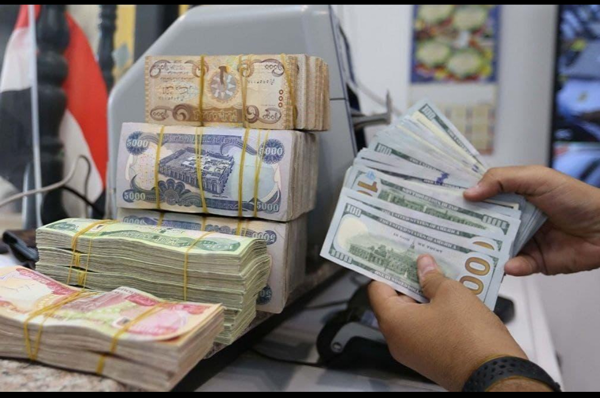 الدولار يرتفع أمام الدينار في بغداد وأربيل عند الإغلاق