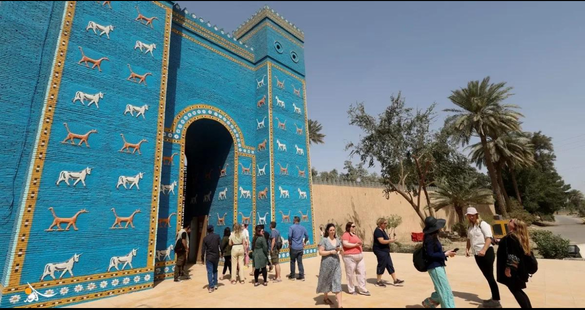 إقبال سياحي على آثار بابل بالتزامن مع مهرجان الثقافات والفنون