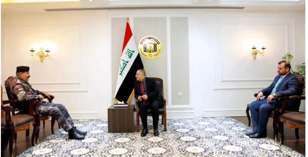 مستشار الأمن القومي يبحث تعزيز حماية خطوط نقل الطاقة والمنشآت الحيوية في العراق