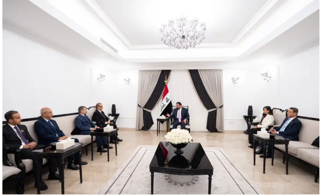 العراق يؤكد دعمه لمنظمة التعاون الإسلامي ويدعو إلى توحيد المواقف