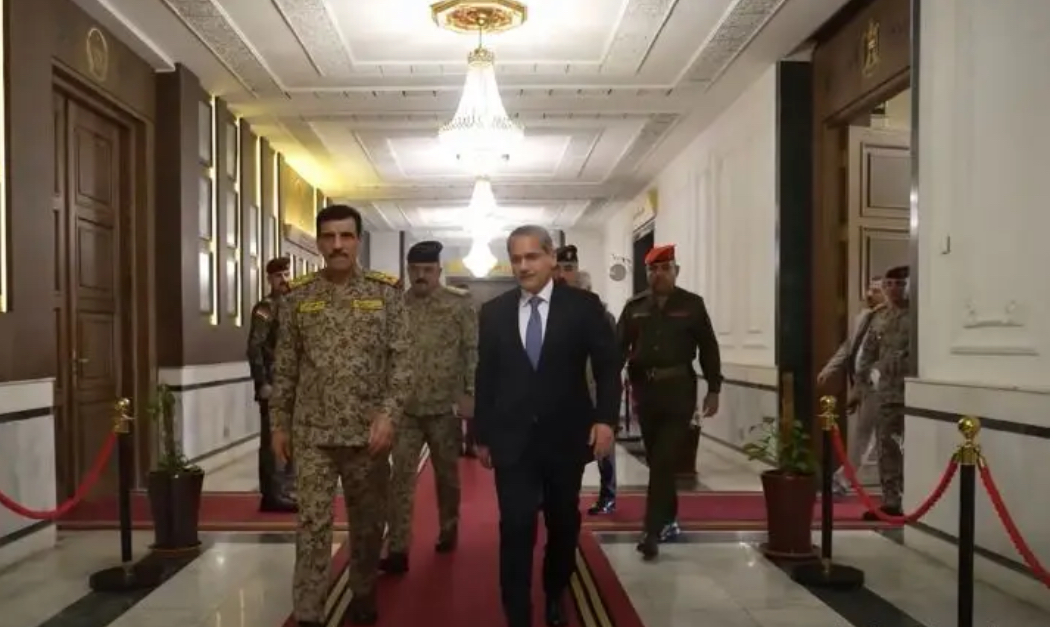وزارة الدفاع وهيئة النزاهة تؤكدان ضرورة تعزيز التعاون المؤسس