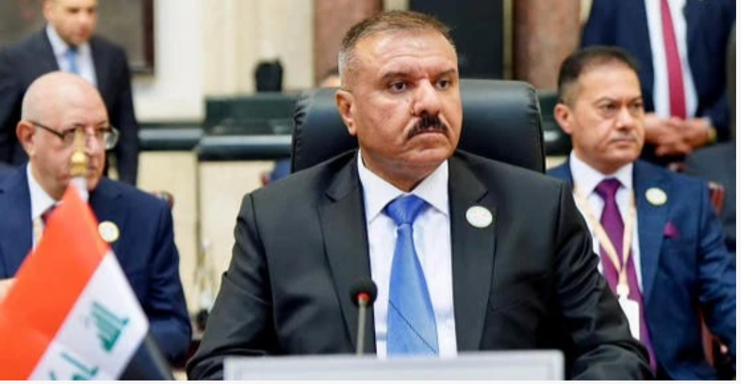 إقالة أربعة ضباط في وزارة الداخلية على خلفية حادثة العلم الأميركي
